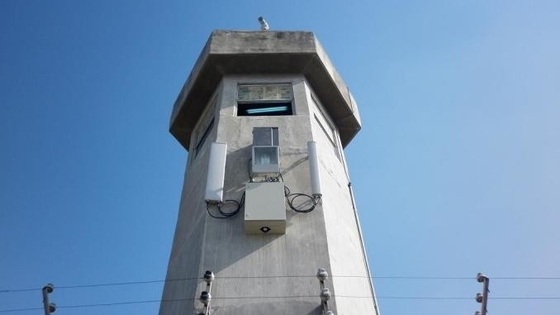 Emisiones móviles del teléfono de la celda de prisión de la frecuencia de la red el 100-300M Blocking Range