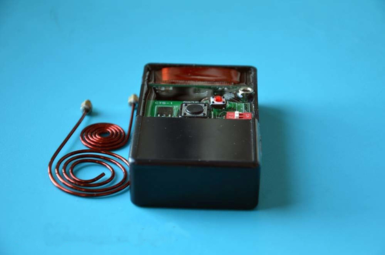 generador de mezcla de la emisión de Digitaces Emp de la frecuencia de la emisión 900MHZ de la señal de radio 33V