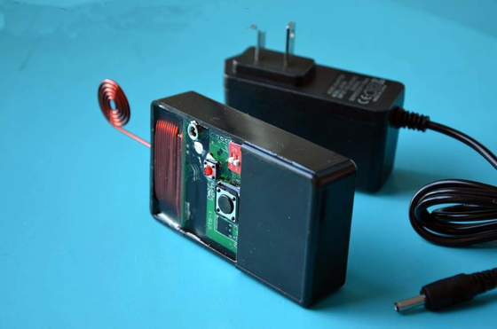 Emisión del pulso del Emp del bolsillo CTS01, generador potente del Emp para la máquina tragaperras